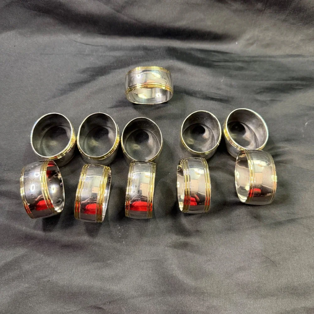 Set of 11 Two Tone Silver and Gold Ribbed Metal Napkin Rings Table Decor
